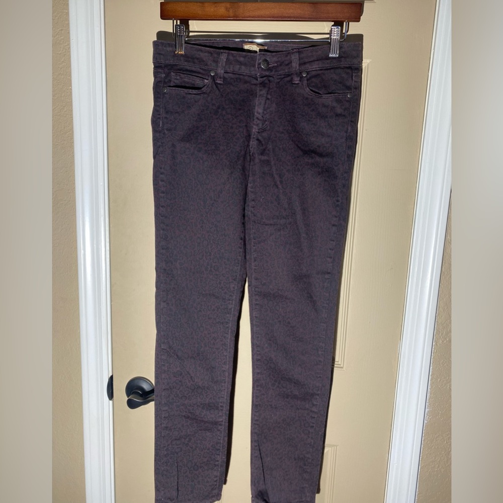 PAIGE JEANS Peg Skinny purple denim leopard size 27